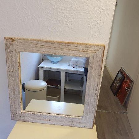 Litherland Apartment Extérieur photo