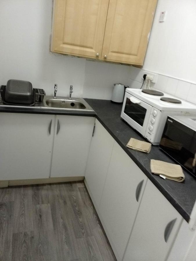 Litherland Apartment Extérieur photo